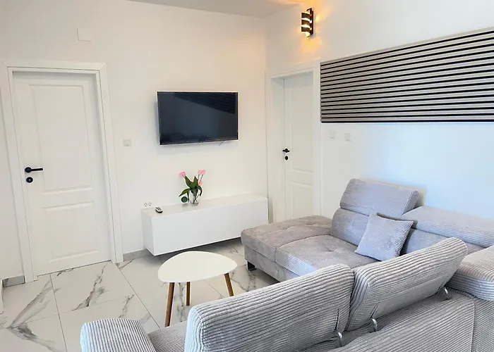Tereza Apartment Povljana