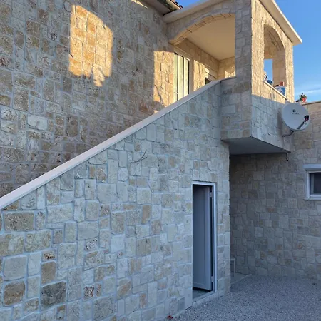 Tereza Appartement Povljana